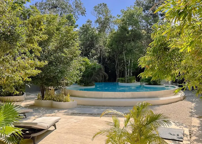 Apartment 107 Private Pool & King Bed Seremonia